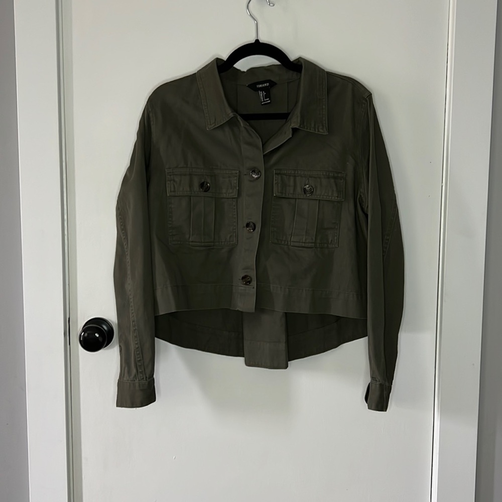 Forever 21 Army green cropped jacket